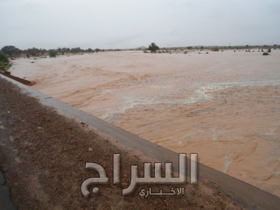 منظر من المياه التي غمرت المدينة 
